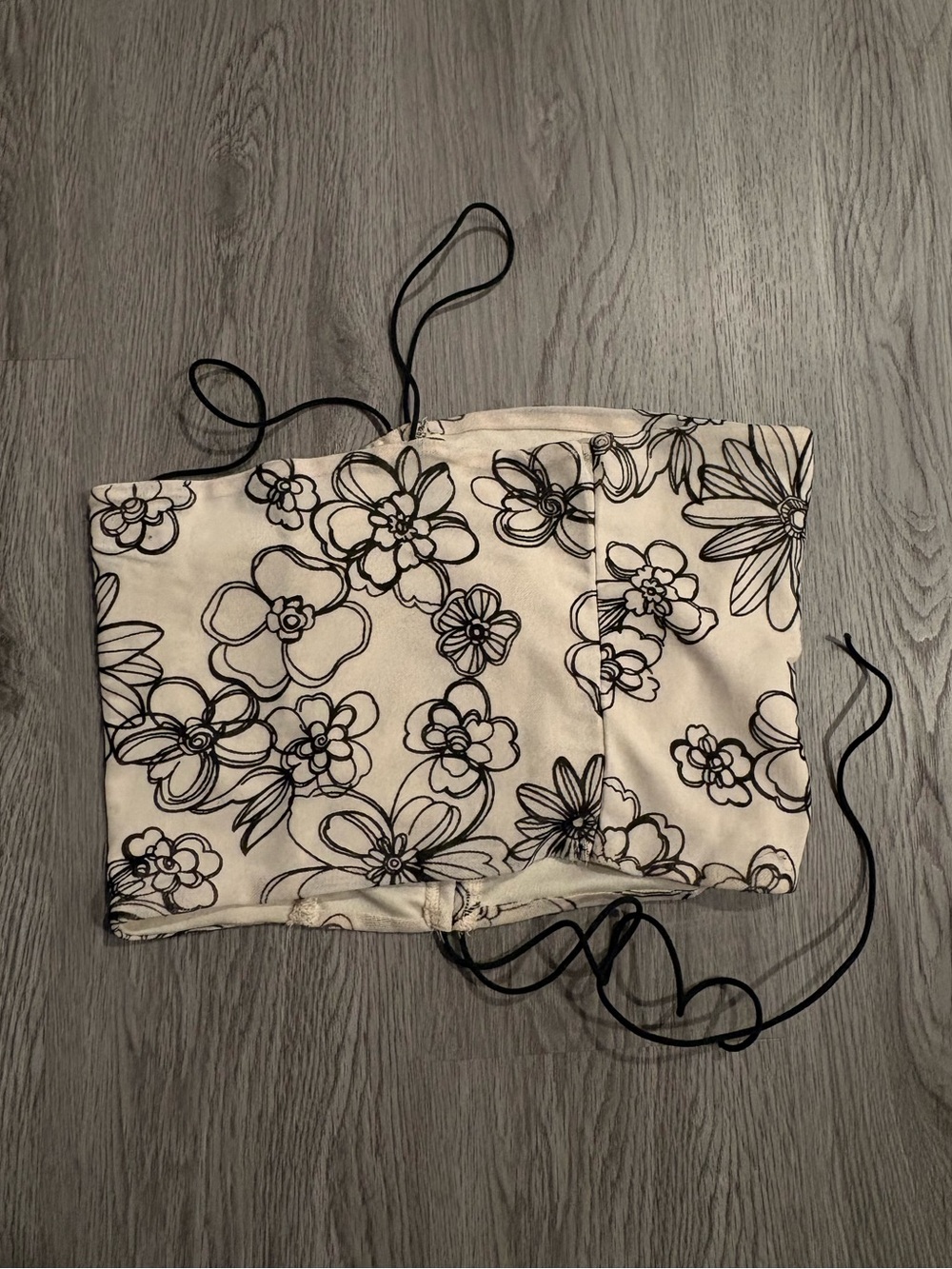 Cider Black and Cream Floral Strapless Top